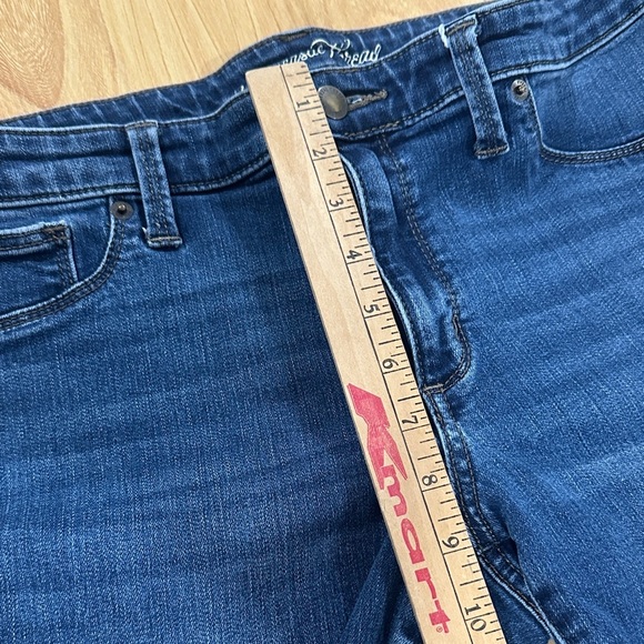 Universal Thread Dark Blue Ankle Jeans 14/32s - Picture 3 of 8